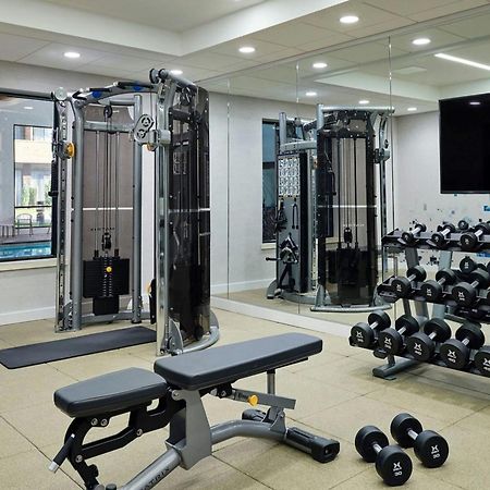 Sheraton Grand Rapids Airport Hotel Каскейд Экстерьер фото