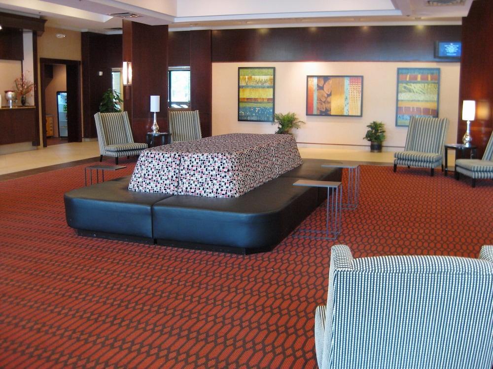 Sheraton Grand Rapids Airport Hotel Каскейд Экстерьер фото